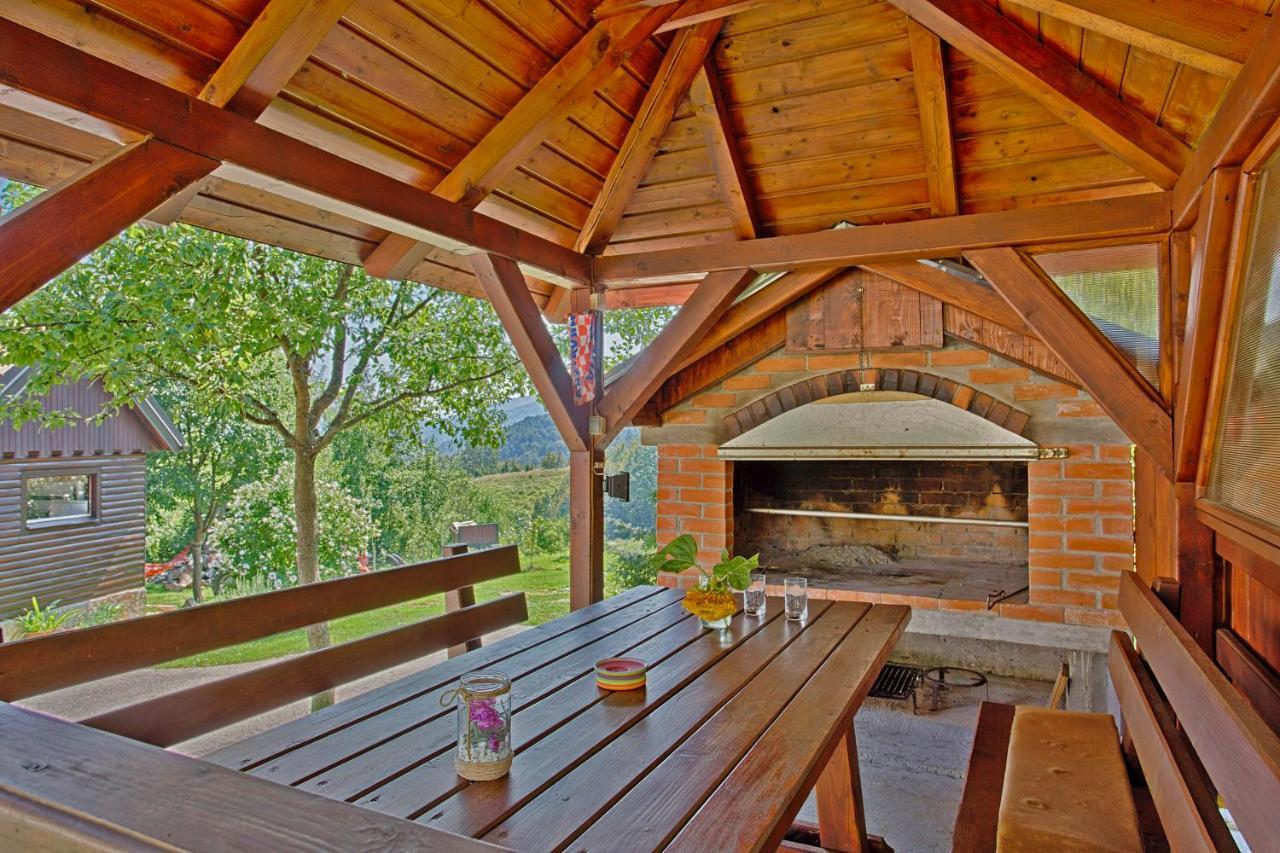 Andrea In Sertic Poljana - Haus Fuer 6 Personen Plitvička Jezera Екстериор снимка
