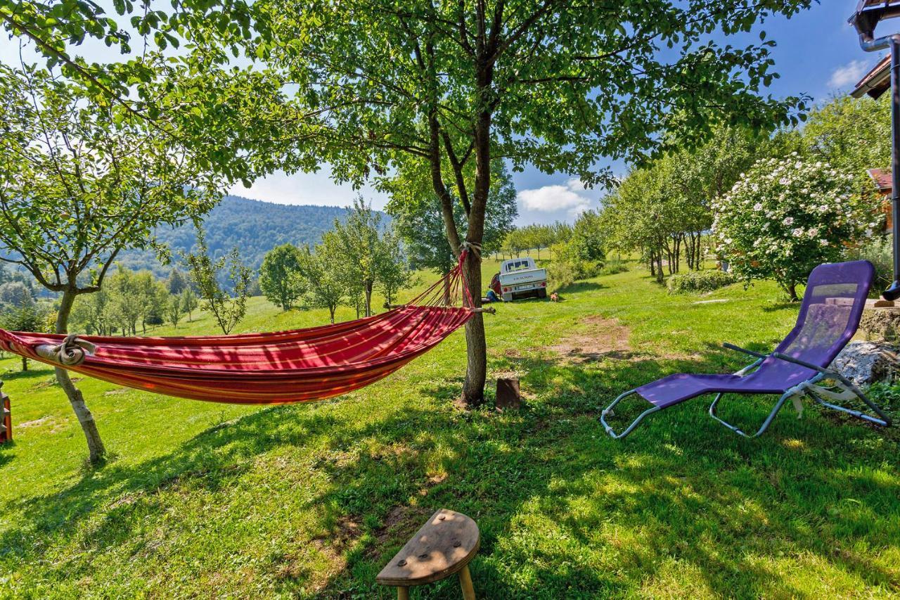 Andrea In Sertic Poljana - Haus Fuer 6 Personen Plitvička Jezera Екстериор снимка